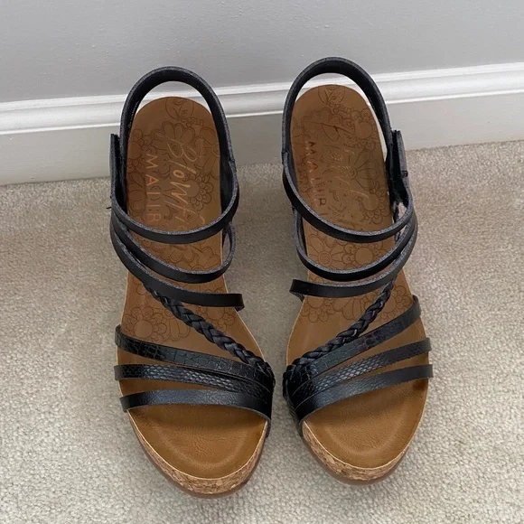 Blowfish Malibu Black Strapped Wedge Sandals - Picture 3 of 7